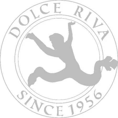 Dolce Riva Giverny - Paris Luxury Boat Botel *